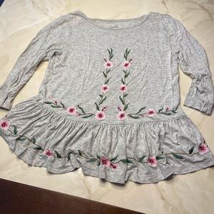 NWOT Floral Embroidery Babydoll Top